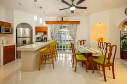 Spacious House | 7 BR | Pool, Gym & Terrace - Image 2