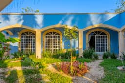 Spacious House | 7 BR | Pool, Gym & Terrace - Image 5