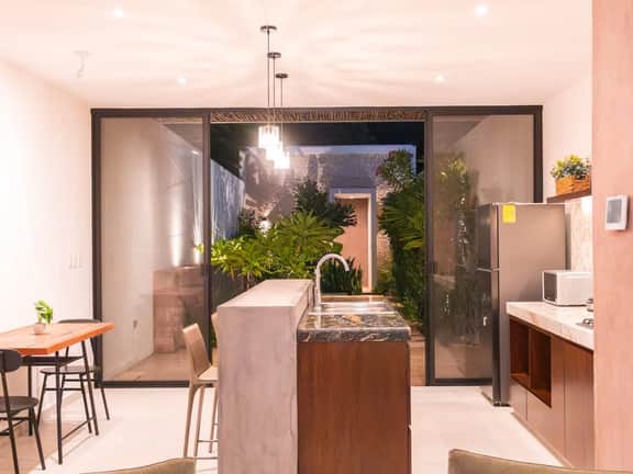 Private Pool Near Centro, Montejo & Zoo | 2BR - Image 4